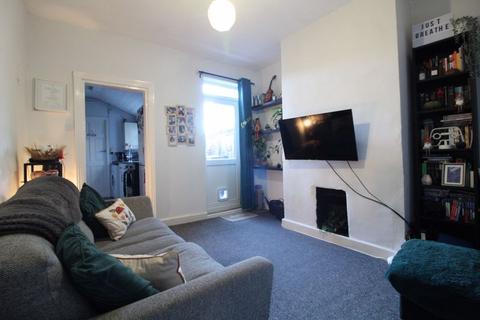 2 bedroom terraced house for sale, May Street, Luton