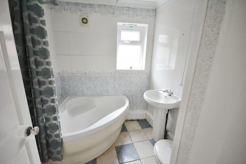 2 bedroom end of terrace house for sale, Oxford Terrace, Bishop Auckland