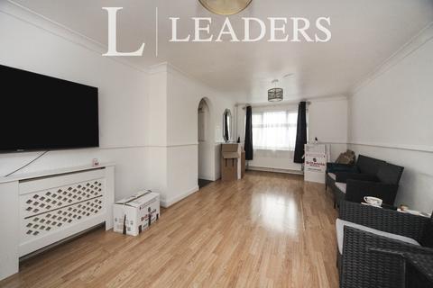 3 bedroom end of terrace house to rent, Brentwood Close - LU5 5PH