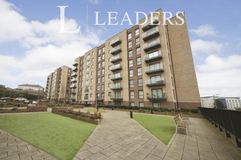 2 bedroom flat to rent, Ellesmere Court - Saxon Square - 2 bedroom 2 bathroom - Parking - LU2 0GD