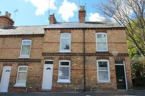 2 bedroom terraced house to rent, Brazenose Lane, Stamford