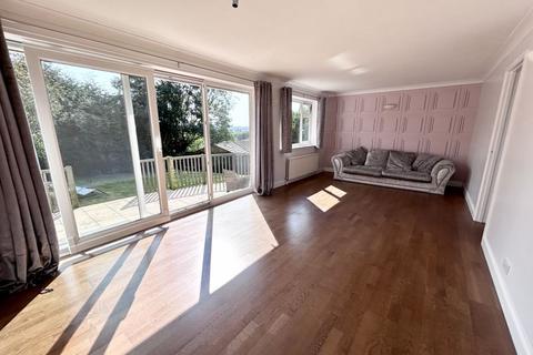 3 bedroom chalet for sale, Powell Close, Newport