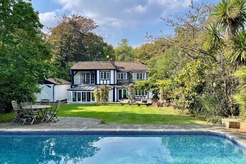 5 bedroom detached house for sale, Common Lane, Esher