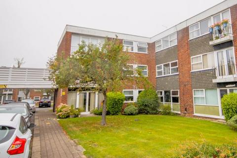 2 bedroom apartment for sale, Ardleigh Court, Brentwood CM15