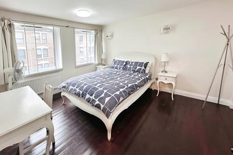 2 bedroom flat to rent, Vale Royal House, Newport Court, London WC2H