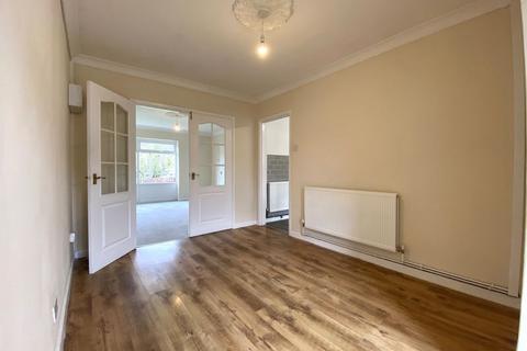 135 Bryn Pinwydden, Cardiff, CF23 7DG