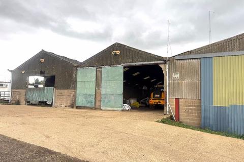 Barn to rent, Watton At Stone, Hertford