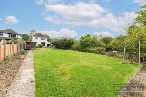 3 bedroom detached house for sale, Lime Meadow Avenue, Sanderstead