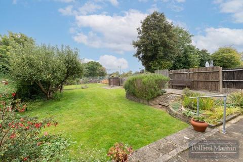 3 bedroom detached house for sale, Lime Meadow Avenue, Sanderstead