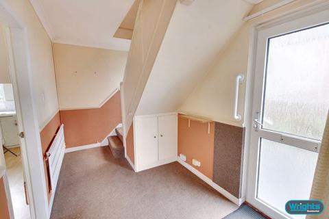 3 bedroom semi-detached house for sale, Eastview Road, Trowbridge