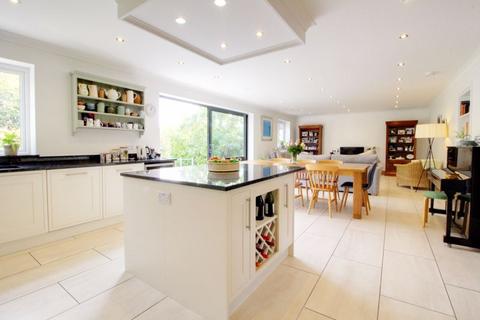 5 bedroom detached house for sale, Hill Rise, Cuffley EN6