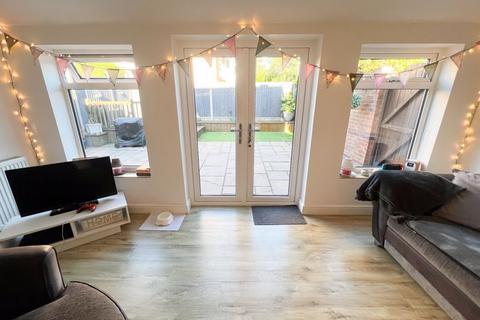 16 Oak Mount Road, Werrington, Stoke-on-trent, ST9 0BZ