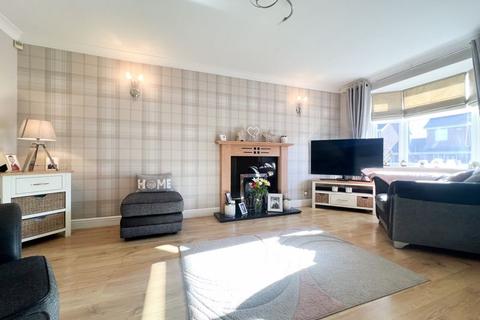 16 Oak Mount Road, Werrington, Stoke-on-trent, ST9 0BZ