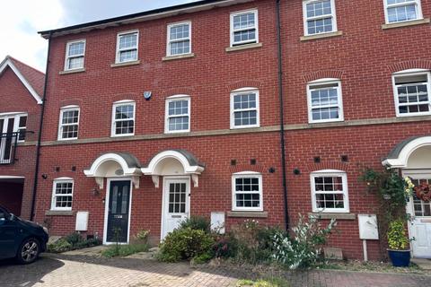 4 bedroom terraced house for sale, George Roche Road, Canterbury, CT1