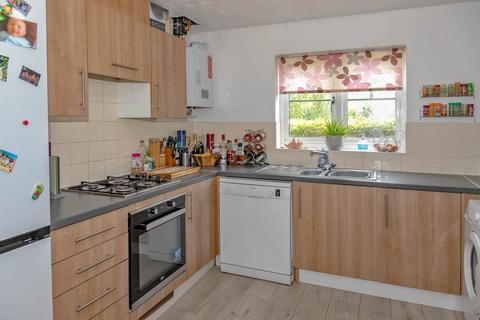 3 bedroom end of terrace house for sale, Aran Court, Oakridge Park, Milton Keynes