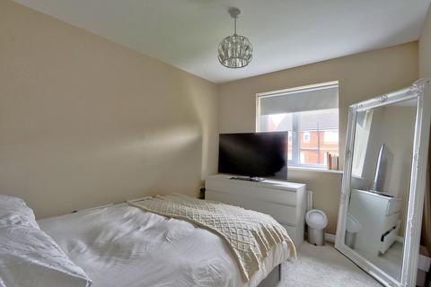 12 Birchwood Grove, Middlesbrough, TS6 0GE