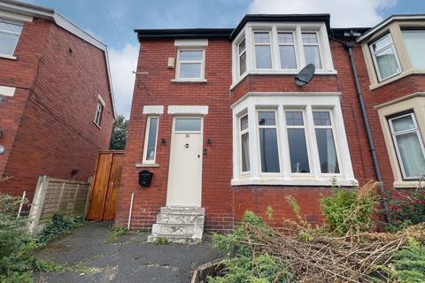 3 bedroom semi-detached house for sale, Birchway Avenue, Stanley Park FY3