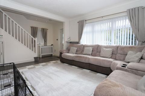 3 bedroom semi-detached house for sale, Lansdowne Close, Dudley DY2