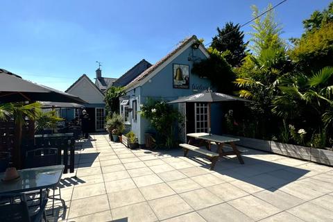 Pub for sale, Standerwick BA11