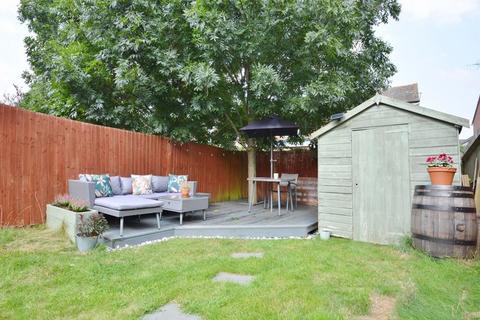 2 bedroom semi-detached house for sale, Corbetts Way, Thame