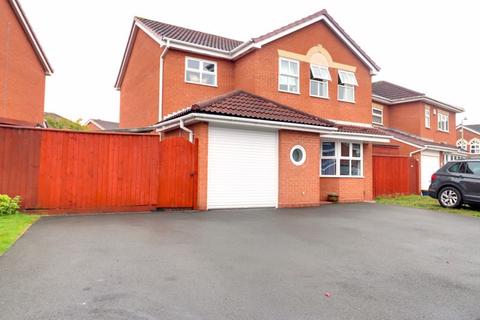 4 bedroom detached house for sale, Gainsborough Way, Telford TF5