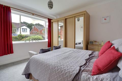 38 Cliff Road, Great Haywood, Stafford, ST18 0SZ