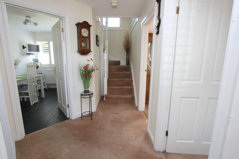 Oakview, 34 Fonmon Road, Rhoose, Barry, CF62 3DZ