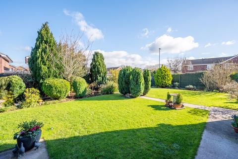 3 bedroom detached house for sale, Croesonen Parc, Abergavenny NP7