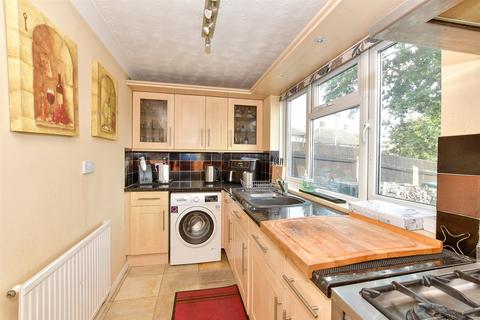 4 bedroom semi-detached house for sale, Heather Walk, Tonbridge, Kent