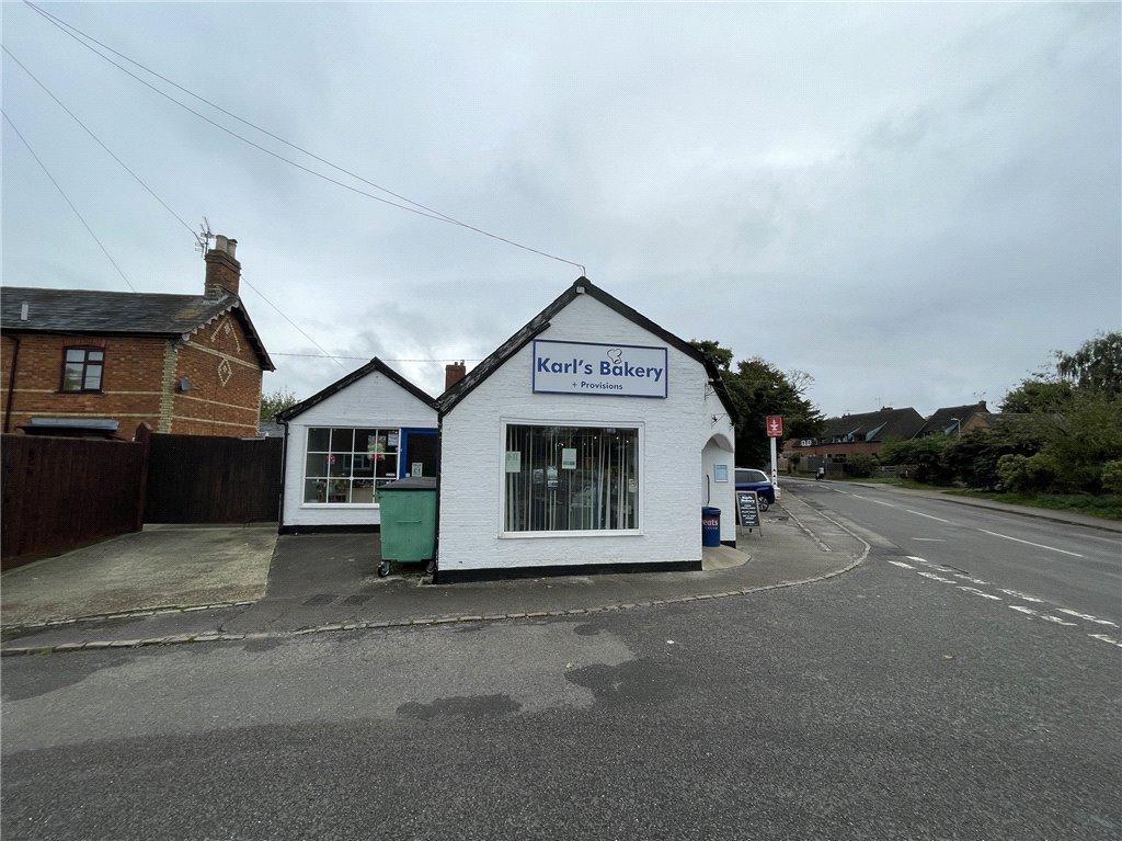 West Street, Buckingham MK18 Retail property (out of town) for sale £