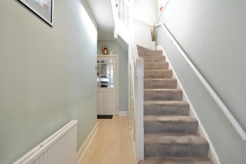 6 Wendy Way, Wembley, HA0 4PG