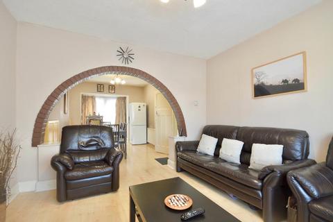 6 Wendy Way, Wembley, HA0 4PG