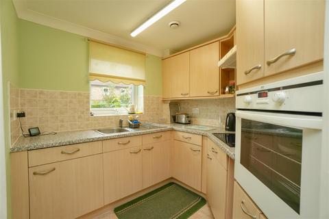 1 bedroom retirement property for sale, Belfry Court, The Village, Wigginton, York