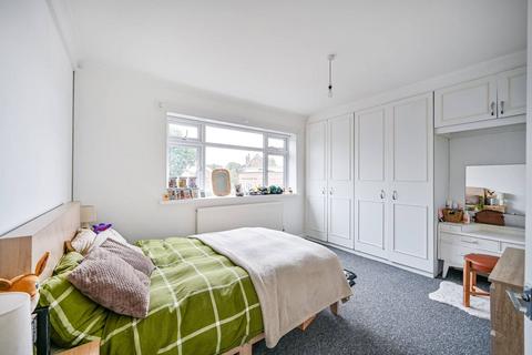 2 bedroom flat for sale, Church Road, Hounslow, TW5