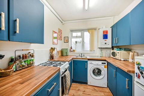 2 bedroom flat for sale, Church Road, Hounslow, TW5