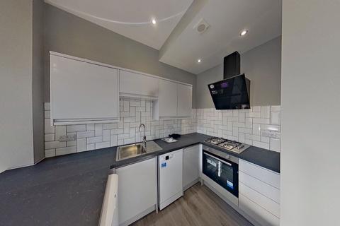 2 bedroom flat to rent, Tollcross Road, Glasgow, G31