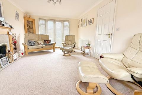 4 bedroom semi-detached house for sale, Rowan Way, Angmering, Littlehampton, West Sussex, BN16