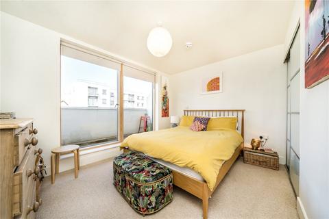 1 bedroom apartment for sale, Derry Court, Streatham High Road SW16