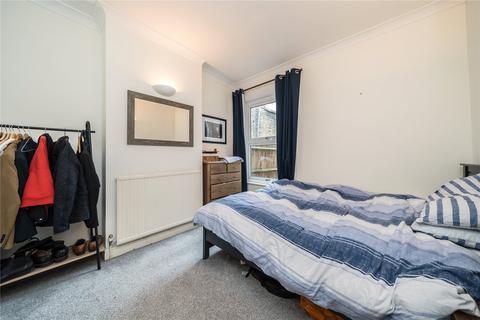 2 bedroom maisonette for sale, Fountain Road, London SW17