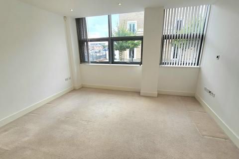 1 bedroom flat to rent, Armstrong Drive, WR1