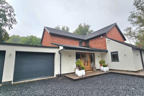 6 bedroom detached house for sale, Hartlebury, DY11