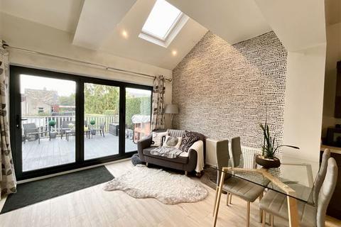 11 Lound Road, Sheffield, S9 4BH