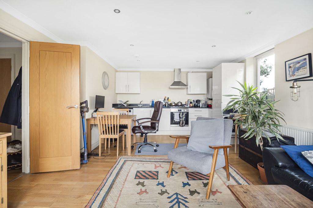 Kitchen/Reception