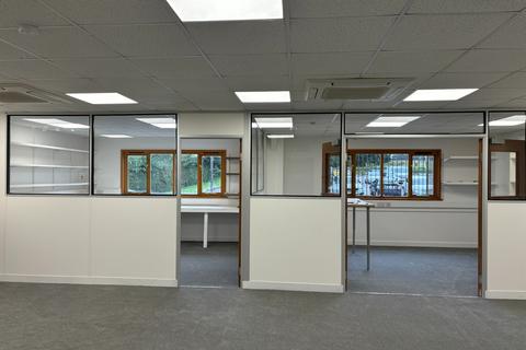 Office to rent, Unit L, Gaywood Farm, Hole Lane, Edenbridge