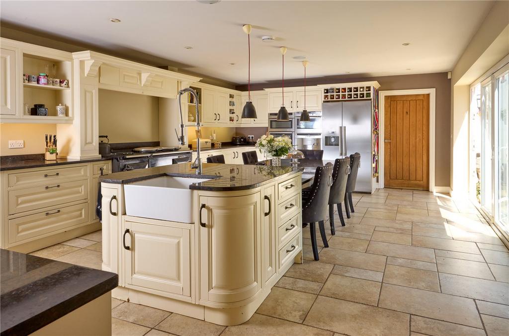 Kitchen/Breakfast