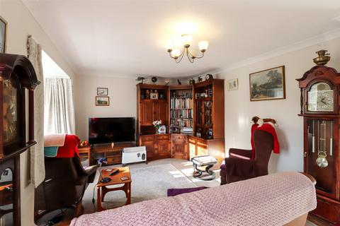 6 Ashplants Close, Bideford, EX39 3PE