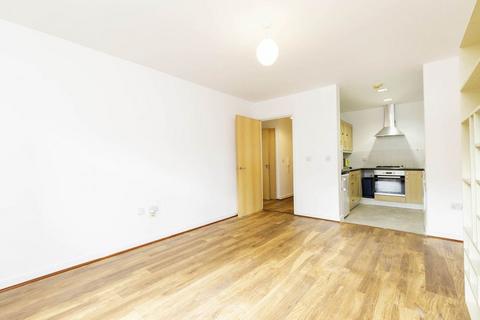 1 bedroom flat to rent, N8