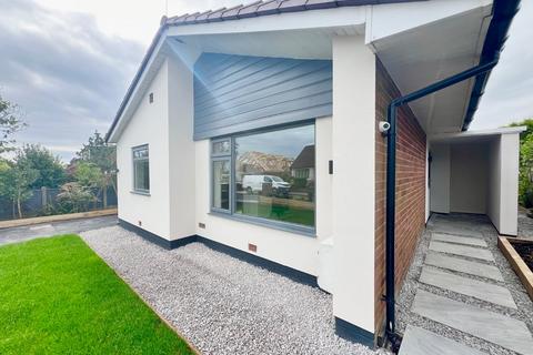 2 bedroom bungalow for sale, Stretton Road, Bury BL0