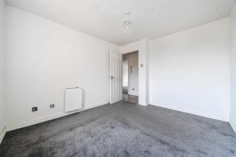 2 bedroom apartment for sale, Mullards Close, Mitcham CR4