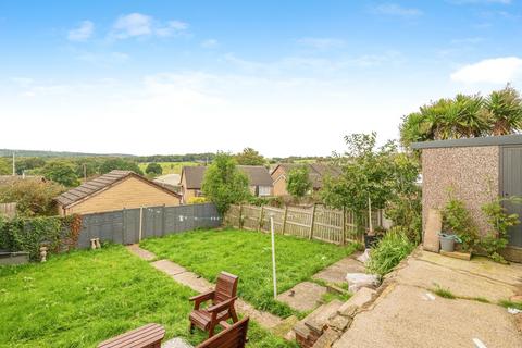 13 Clare Crescent, Wyke, Bradford, BD12 8LD